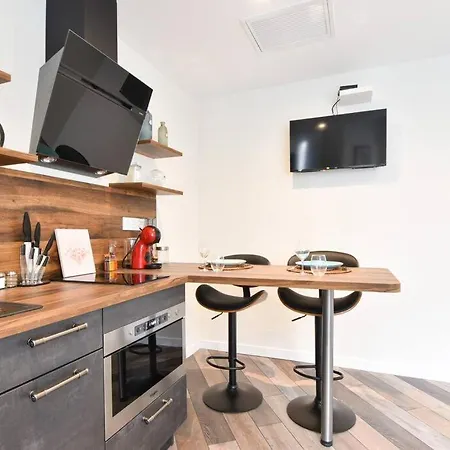 Appart'loli Chez Charlotte Et Jeff Apartment